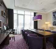 Lobi 5 Hampton by Hilton Amsterdam Airport Schiphol