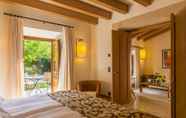 Bedroom 5 Castell Son Claret - The Leading Hotels of the World