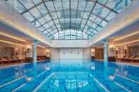 Swimming Pool CVK Park Bosphorus Hotel Istanbul