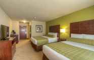 Bedroom 6 Cobblestone Inn & Suites - Holyoke