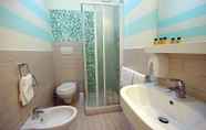 Toilet Kamar 3 Hotel Brigantino