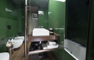 In-room Bathroom 5 Figueira by The Beautique Hotels & SPA