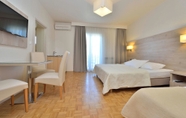 Bedroom 3 Rooms & Restaurant Matanovi Dvori