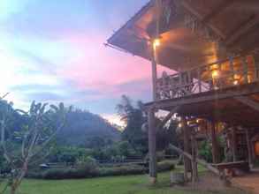 ภายนอกอาคาร 4 Karen Hill Tribe Lodge