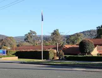 Exterior 2 Hume Country Motor Inn