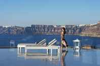 Swimming Pool Acroterra Rosa