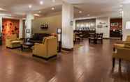 Lobi 7 Sleep Inn & Suites