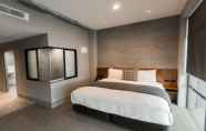 Kamar Tidur 2 King and Queen Hotel Suites