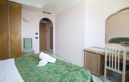 Kamar Tidur 7 Hotel Saint Raphael