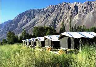 Exterior 4 TIH Cold Desert Camp