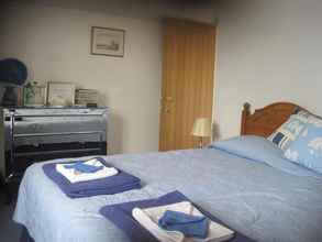 Kamar Tidur 4 Cames Mead B&B Meare Green Farm