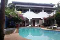 Kolam Renang Acacia Sunset Village Inn