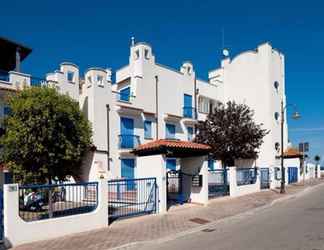 Exterior 2 Portoverde Beach Apartments