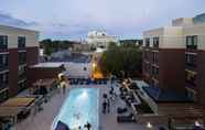 Swimming Pool 3 Hampton Inn & Suites Chapel Hill-Carrboro/Downtown