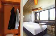Bedroom 2 Hotel ibis Styles Niort Poitou Charentes