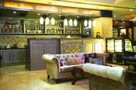 Bar, Cafe and Lounge Ramada by Wyndham Amritsar