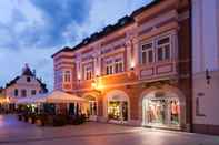 Exterior Barokk Hotel Promenád Gyor