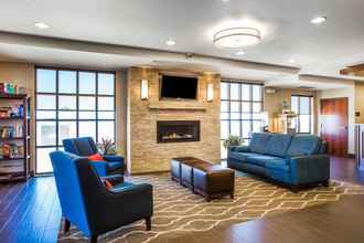 Lobby 4 Comfort Inn & Suites