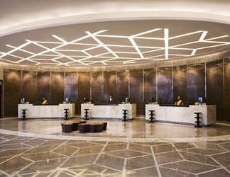 Lobby 2 JW Marriott Hotel New Delhi Aerocity