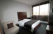 Kamar Tidur 7 Adonis Lyon Est Hôtel Artys