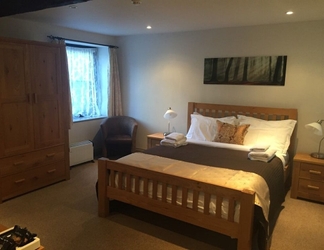 Bedroom 2 The Selsey Arms