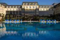 Swimming Pool Renaissance Cairo Mirage City Hotel