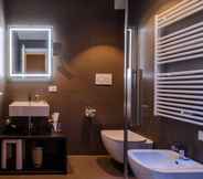 In-room Bathroom 2 Hotel Palazzo Del Garda & Spa