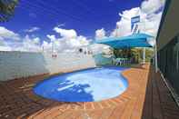 Swimming Pool Y Motels Rockhampton