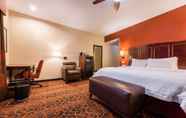 Bedroom 6 Hampton Inn & Suites Boulder-North