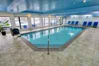 Swimming Pool TownePlace Suites York