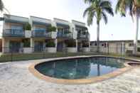 Swimming Pool McNevin's Maryborough Motel