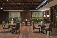 Bar, Cafe and Lounge Elite World Istanbul Florya Hotel