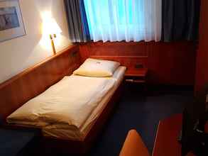 Kamar Tidur 4 City Hotel Stuttgart