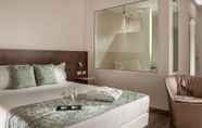 Bedroom 2 Phi Hotel Milano