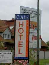 Bangunan 4 Café & Hotel am Holzhafen