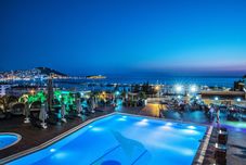 Kolam Renang Marina Hotel Kuşadası