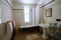 Toilet Kamar Singletons Retreat