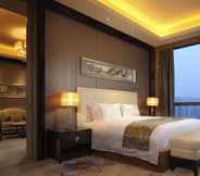 Bedroom 4 DoubleTree by Hilton Hotel Chongqing Wanzhou