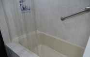 Phòng tắm bên trong 4 Hotel Tonchala