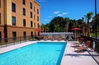 Swimming Pool Hampton Inn Crystal River, FL