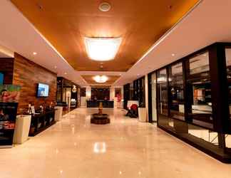 Lobby 2 Ramada by Wyndham Neemrana