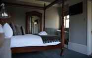 ห้องนอน 5 Worplesdon Place Hotel