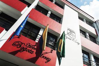 外部的 4 Hotel Bogotá Virrey