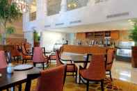 Lobi Hilton Suites Makkah