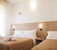 ห้องนอน 7 Hotel Costazzurra