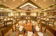 Restaurant 2 Royal Palms Beach Hotel