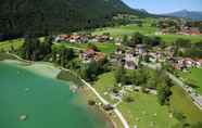 Nearby View and Attractions 4 Das vegetarische Boutique Hotel Dreimäderlhaus