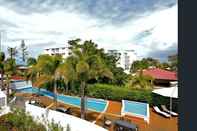 Swimming Pool Manta Bargara Resort