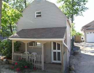 Exterior 2 Riverview Cottages