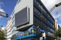 Bangunan easyHotel Rotterdam City Centre